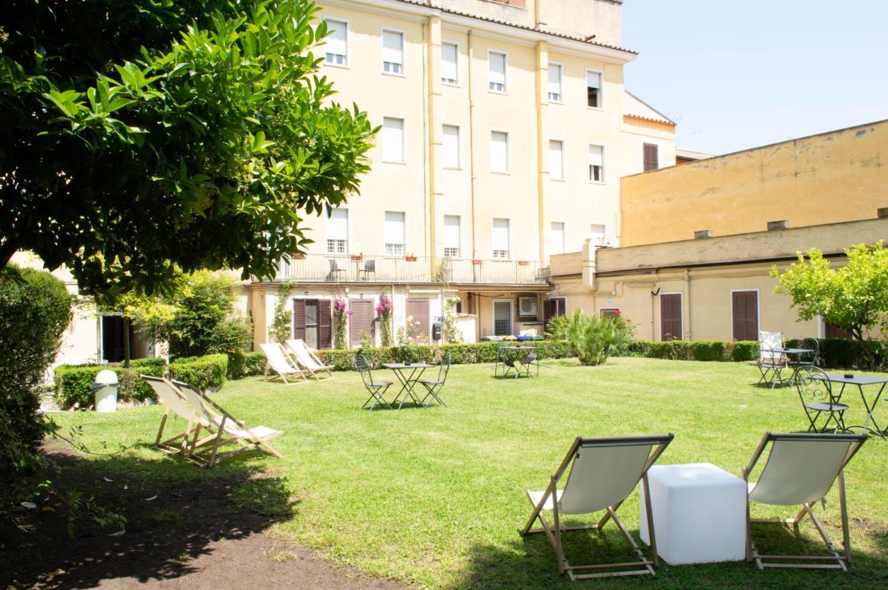 Villa Riari Garden — Photos 1